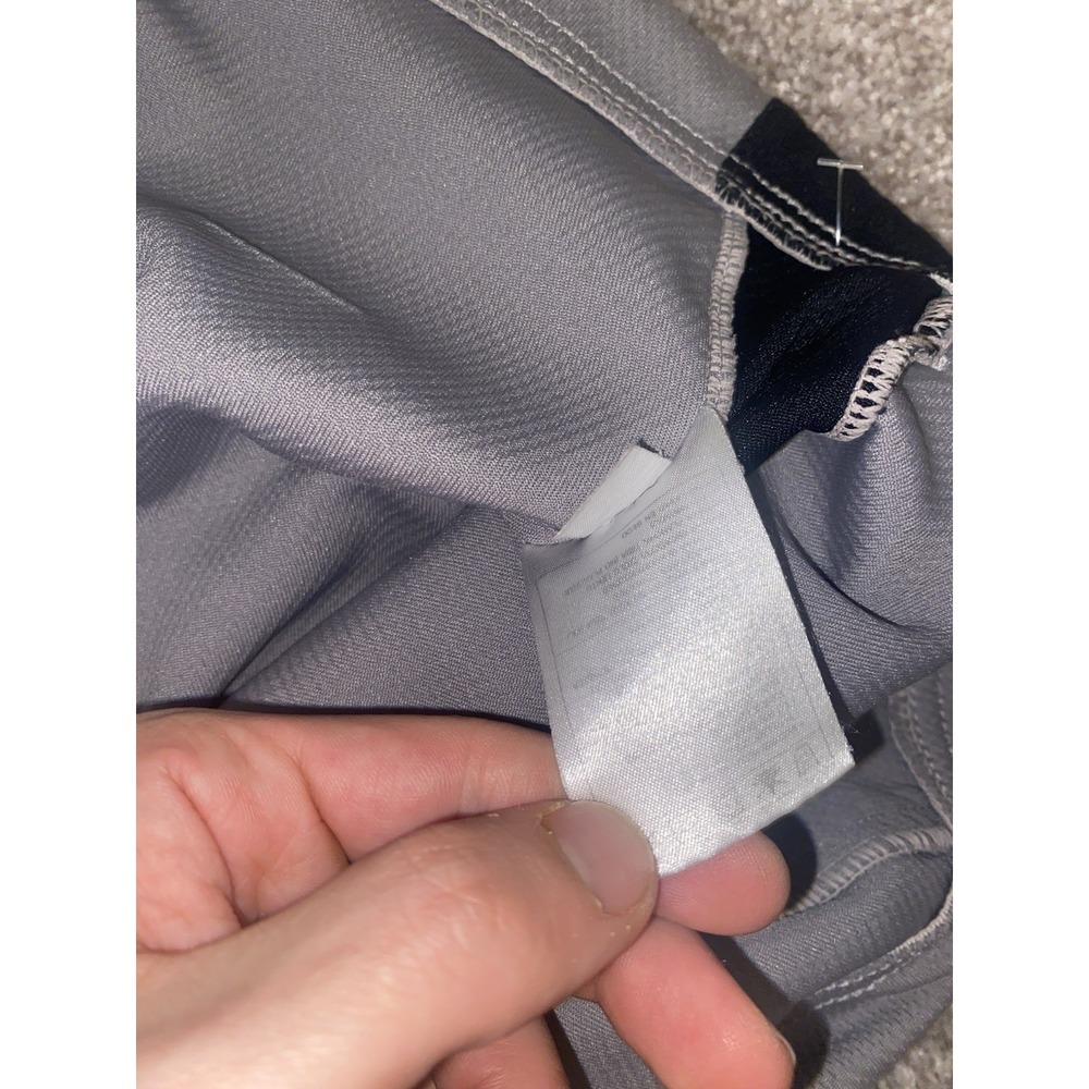 NIKE Gray Tag‎ DRI-FIT Mens 42 Gray Active Stretch Shorts Basketball Gym Casual - Picture 6 of 11